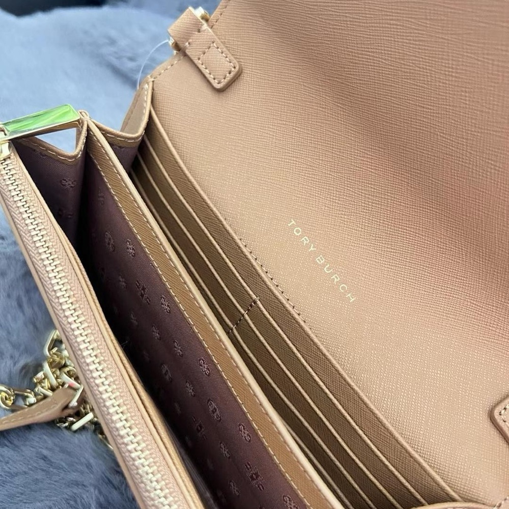New!Tory Burch Leather Crossbody Bag - Picture 4 of 9